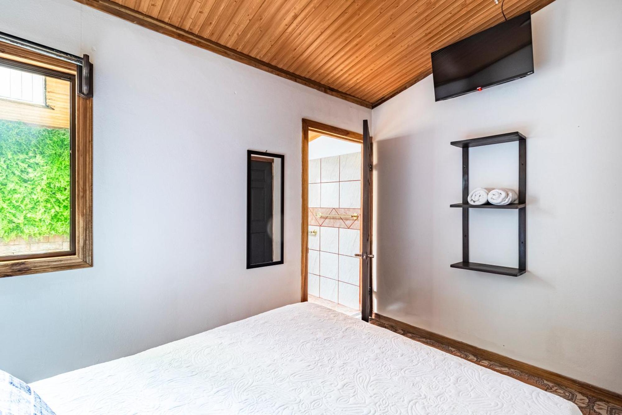 Montefresco Boutique Hostel Monteverde Екстер'єр фото