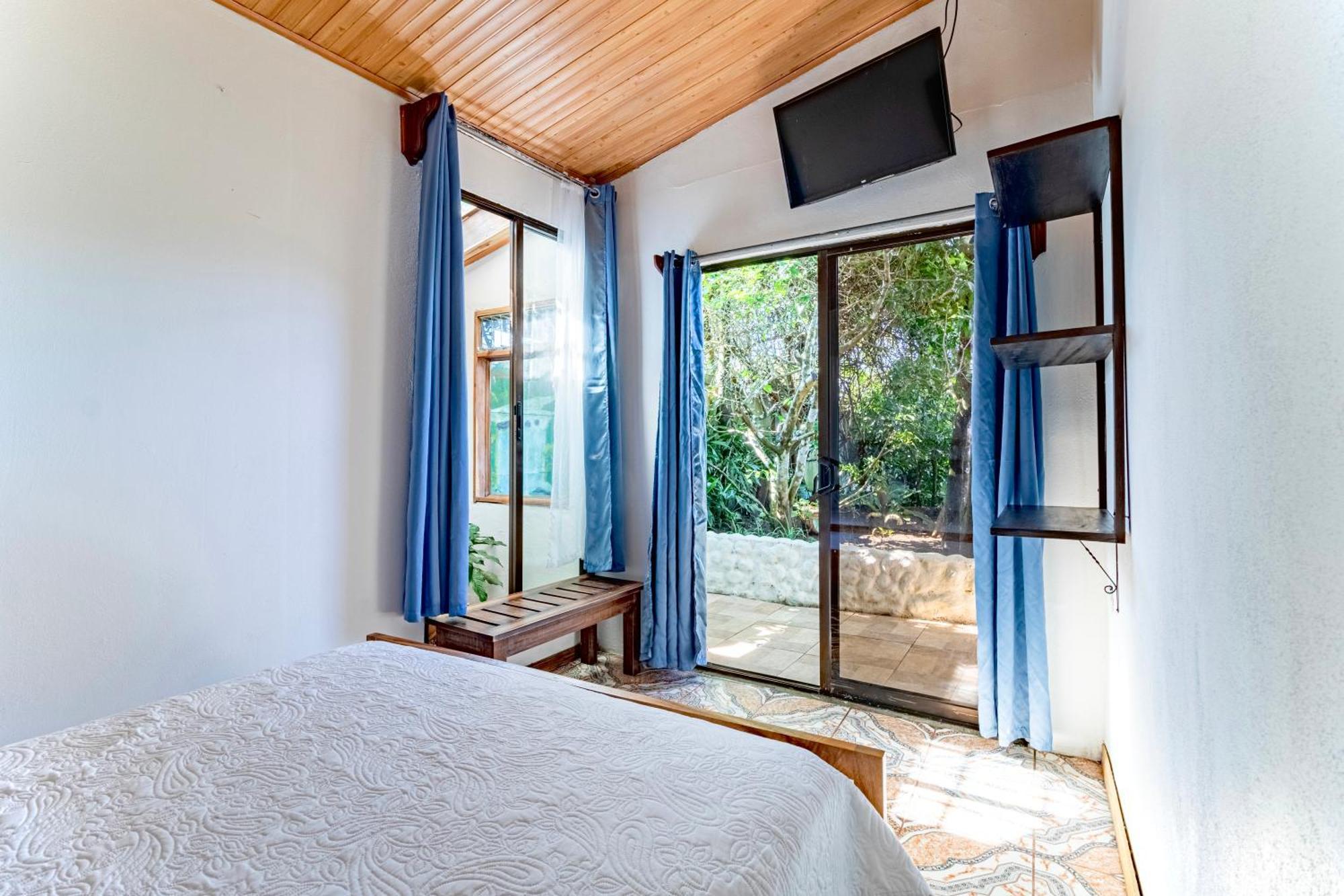 Montefresco Boutique Hostel Monteverde Екстер'єр фото